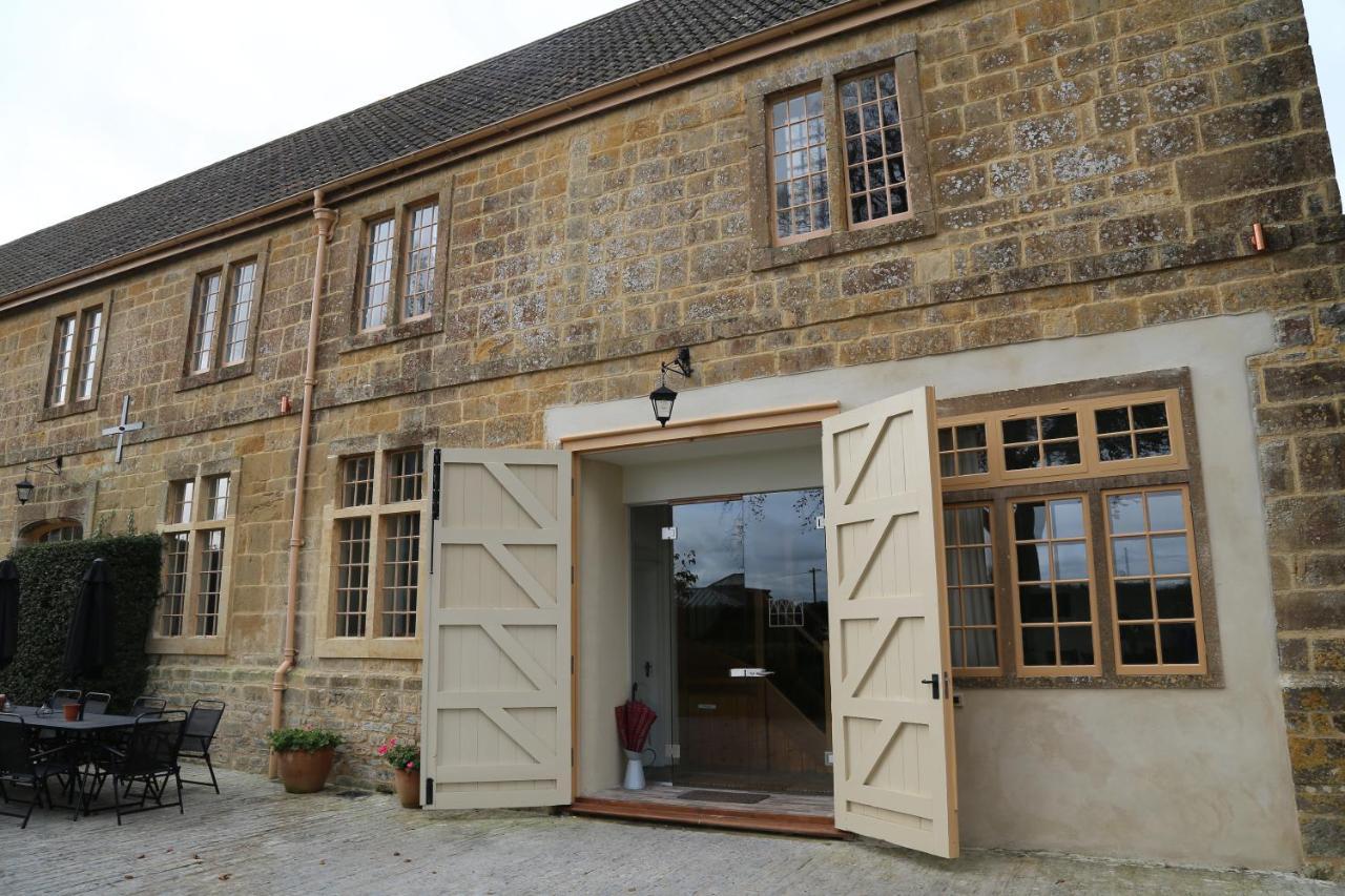 North Cadbury Court Coach Houses Εξωτερικό φωτογραφία